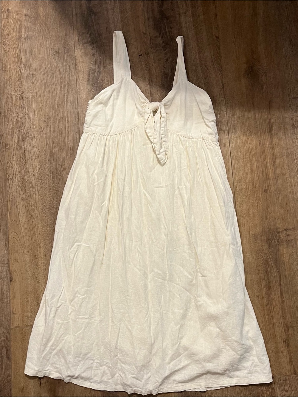 Who What Wear Off-White dress with pockets size medium